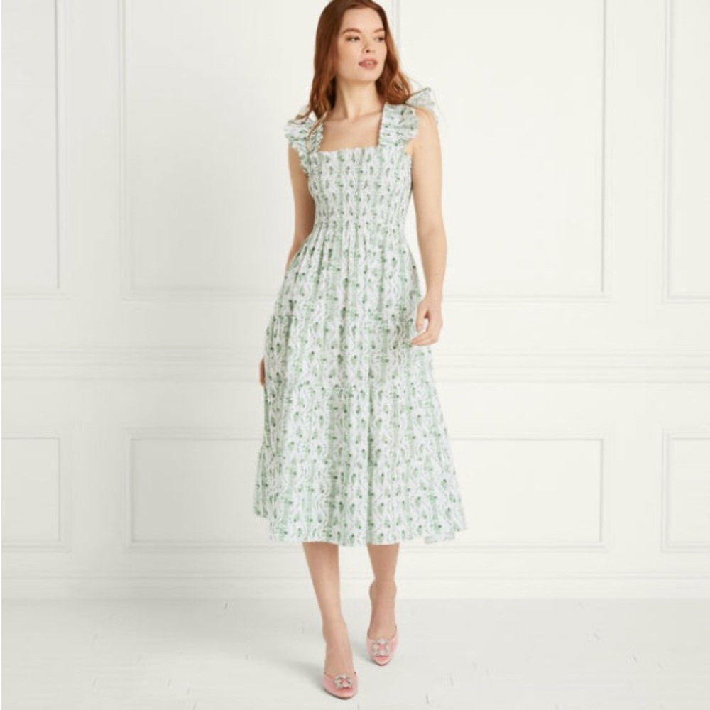 Hill House Home Ellie Nap Dress in Green Vine Trellis